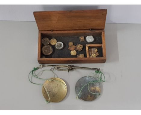 Boxed set of sovereign or apothecary scales together with all weights, grains, ounces, scruples