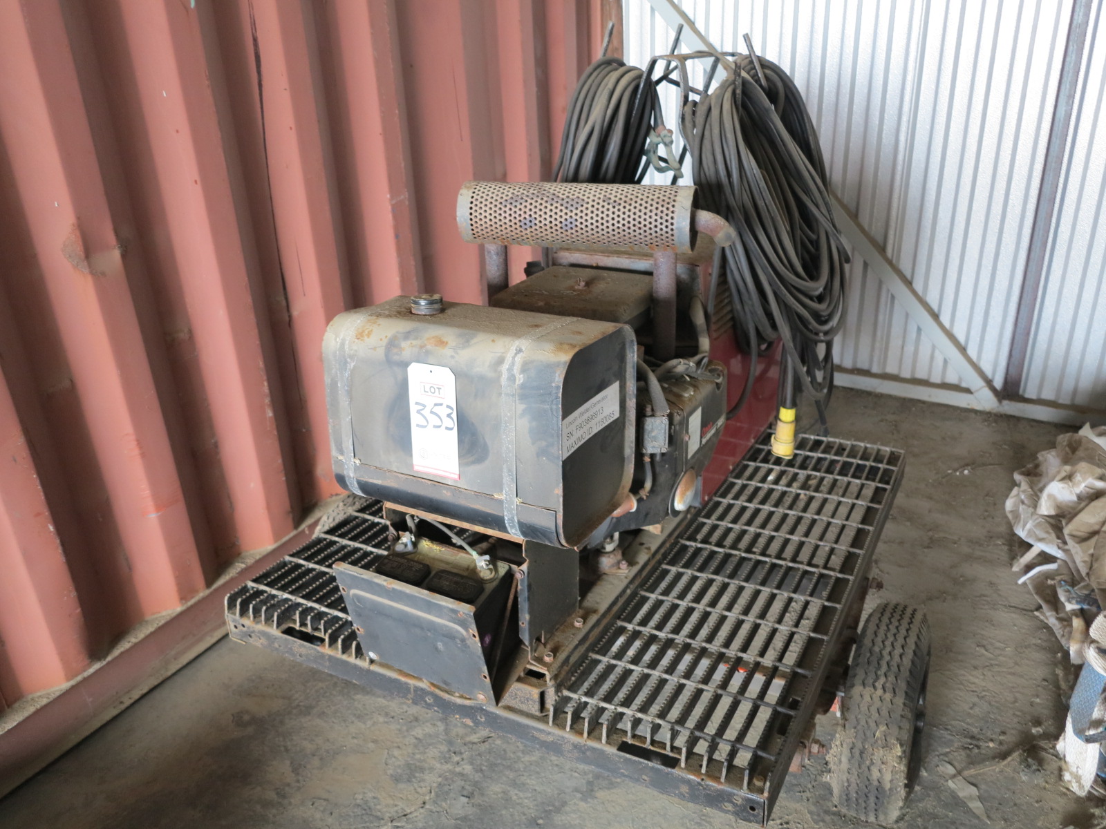 LINCOLN ELECTRIC WELDANPOWER 250 G9 PRO WELDER AND 115/230V GENERATOR