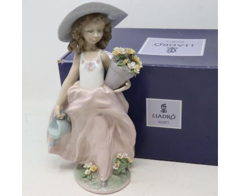 Lladro figurine, A Wish Come True 7676, boxed, small losses to flowers, H: 23 cm. UK P&amp;P Group 3 (£30+VAT for the first l