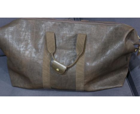 Brics brown leather holdall, signs of light use. Not available for in-house P&amp;P 
