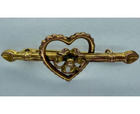 9ct gold Art Nouveau style brooch, L: 40 mm, 1.0g. UK P&amp;P Group 0 (£6+VAT for the first lot and £1+VAT for subsequent lot