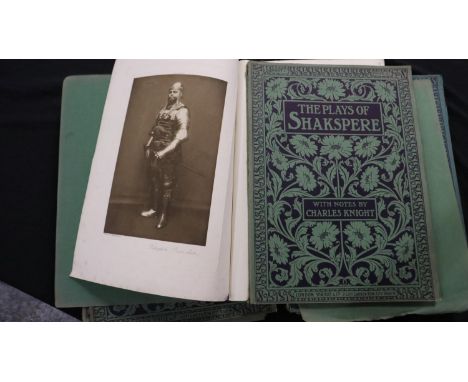 16 The Plays of 'Shakspere' C1910 with sepia plates. UK P&amp;P Group 3 (£30+VAT for the first lot and £8+VAT for subsequent 