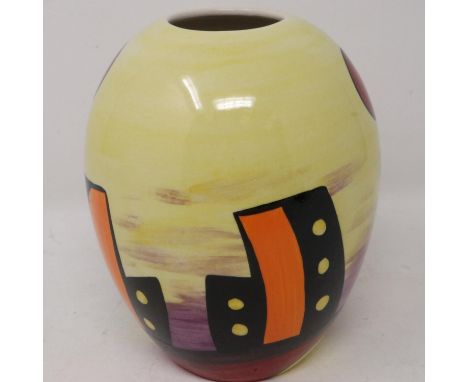 Lorna Bailey vase in the Manhattan pattern, no cracks or chips, H: 17 cm. UK P&amp;P Group 2 (£20+VAT for the first lot and £