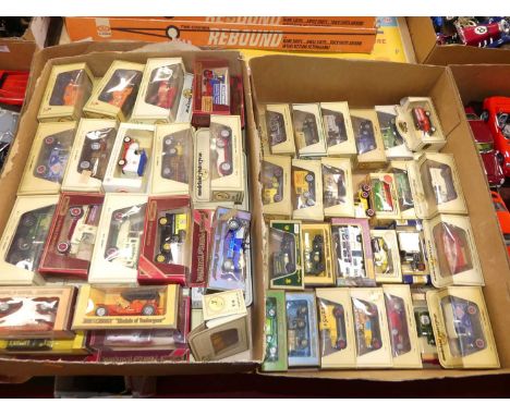 Two trays of Matchbox Models of Yesteryear, to include a Sunlight 1912 model T Ford