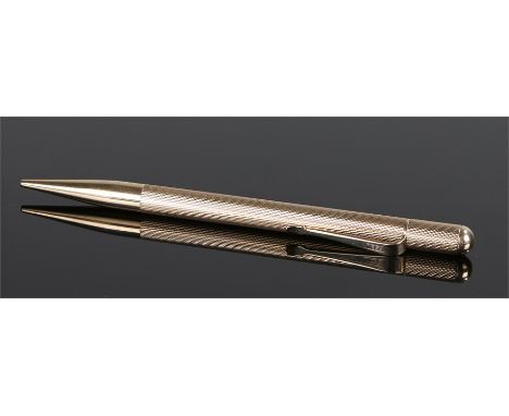 Rose 9 carat gold cased propelling pencil, with engine turned body