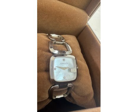 Gucci ladies watch 125.5 boxed, working order