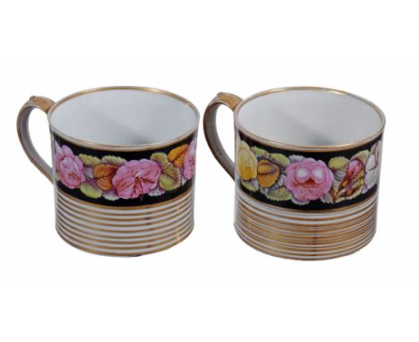  A pair of English porcelain mugs  , first quarter 19th century, 9cm high 