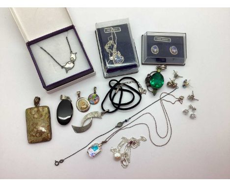 A Collection of Jewellery, including stamped "925" to include Delftware style necklace and earrings, stone set pendants, auro