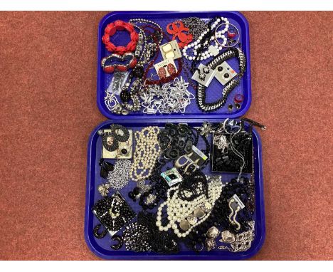 A Collection of Modern Costume Jewellery, to include imitation pearl, beaded necklace, floral, diamanté, enamel, filigree, mo