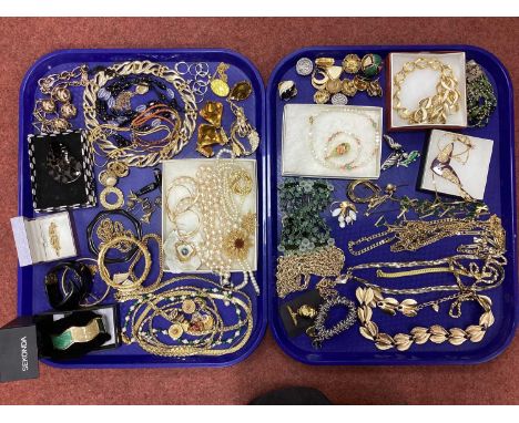 A Collection of Costume Jewellery, to include Sarah Coventry, gilt coloured, pearl necklace, enamel bangle, collarette neckla