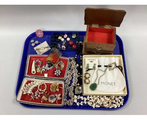 A Collection of Costume Jewellery, including foliate style brooches, other brooches, a Monet necklace with similar earrings, 