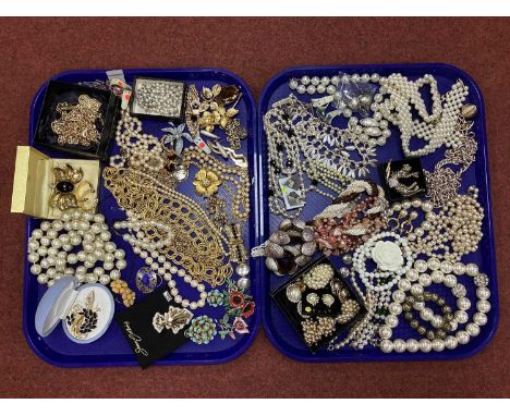 A Collection of Modern Costume Jewellery, to include gilt coloured, imitation pearl, brooches, floral, enamel, diamanté, drop