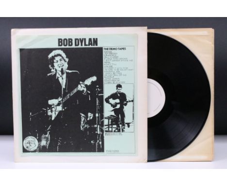 Vinyl - Bob Dylan The Demo Tapes Trade Mark Of Quality private pressing LP TMQ 71055. White labels. Vinyl Vg+ 