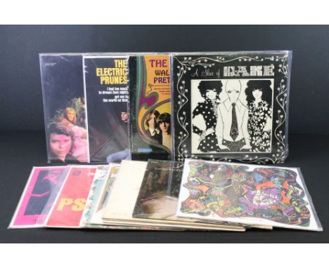 Vinyl - 13 mainly US pressing 1960’s albums including Garage Rock and Psych to include: The Cake – A Slice Of Cake (Decca – D