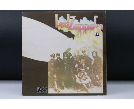 Vinyl - Led Zeppelin II LP on Atlantic Records 588198. Plum labels, copyright control credit. Vg