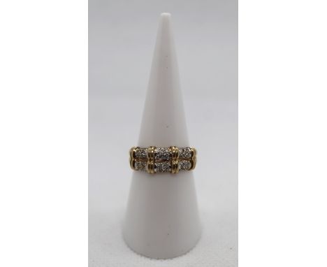 9ct gold diamond ring - Size M 