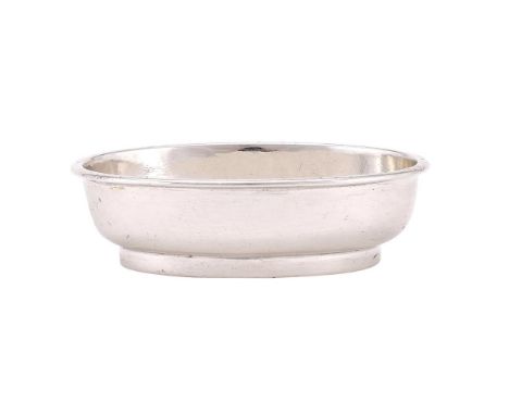 
	
		A VICTORIAN SILVER OVAL JUDAICA DISH
		BEARE FALCKE, LONDON 1865
		On an oval foot
		6cm (2 1/4in) long
		24g (0.8 oz) 

