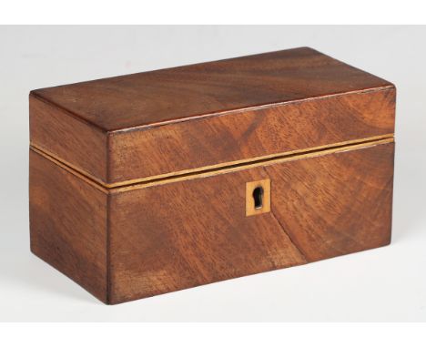 A small early 19th century figured mahogany tea caddy, width 14cm.Buyer’s Premium 29.4% (including VAT @ 20%) of the hammer p