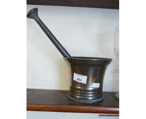 18thc Bronze mortar with iron pestle