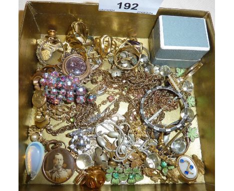 Vintage costume jewellery 