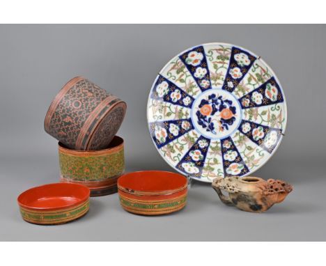 A GROUP OF CHINESE, JAPANESE, BURMESE ITEMS, 19/20TH CENTURY. To include a Japanese Imari ware dish with sections of undergla