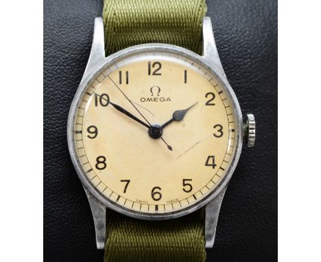 Omega WWII era stainless steel manual wind gentleman's wristwatch, c. 1939, 16 jewel cal 30 T2SC movement numbered 9,918,933,