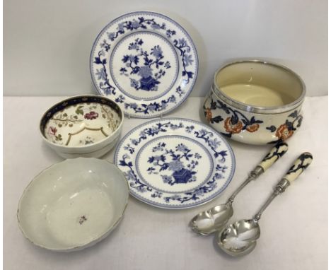 A collection of late 18th to early 20th century English ceramics. Comprising:- Worcester Barr Flight bowl (24 flutes pattern 