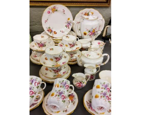 A Royal Crown Derby Posies pattern dinner, tea and coffee service, comprising six coffee cups and saucers, six teacups, sauce