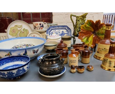 A Denby Hunting mug and bowl;  a Sarreguemine majolica jug, in green, c.1900;   a majolica leaf dish;  stoneware kitchen meas