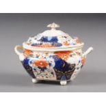 A 19th century Derby Imari sugar bowl and cover, 7 1/2" wide