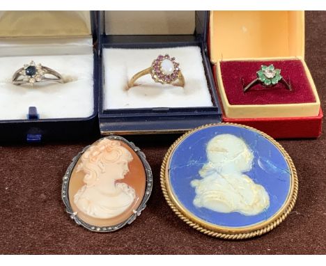 Two silver hallmarked rings also with a yellow metal unmarked ring and two cameos. One (a.f).