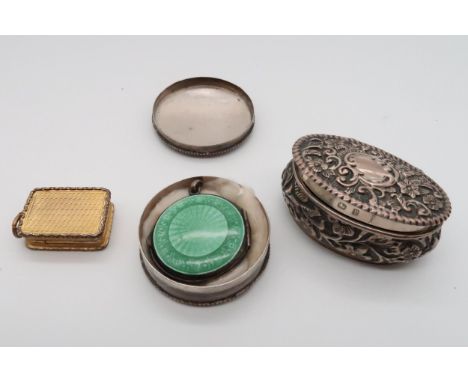 A collection of silver including a Georgian silver gilt vinaigrette, Birmingham, makers mark TS, of rectangular form, with a 