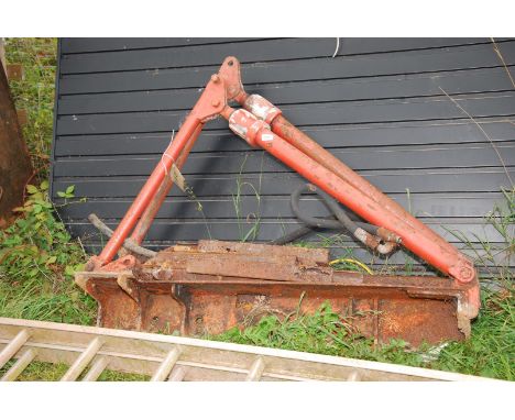 Hydraulic Loader rams possibly for a Nuffield tractor and trailer side posts.