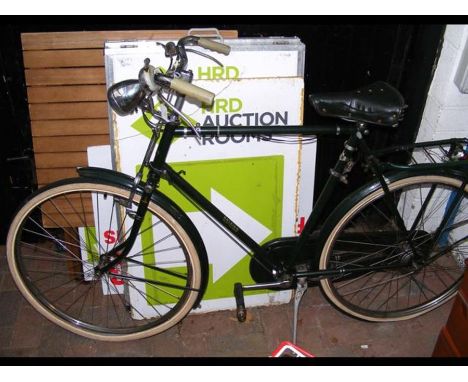 A vintage Raleigh man's bike 