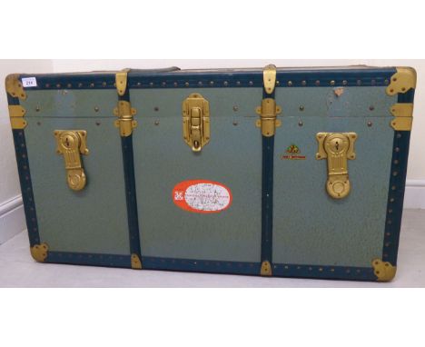 A mid 20thC green painted pressed card cabin trunk with gilt metal fittings  21''h  39''w         CA