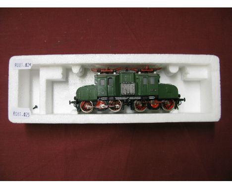 An 'HO' Scale Continental Electric Locomotive, twin pantograph, R/No E71-28