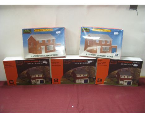 Five OO Scale Plastic Model Kits, all lineside houses, by Hornby Gaugemaster, including Hornby Town and Country R279 Mock Geo