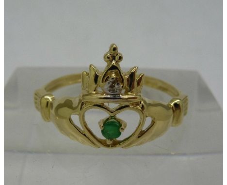 A 9ct gold Claddah ring, weight 1.2g, size N