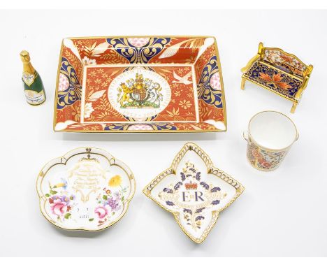 A Royal Crown Derby Imari pattern miniature bench, pattern LIX, a similar miniature ice bucket, a Royal Crown Derby miniature