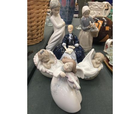 A COLLECTION OF CERAMIC FIGURINES TO INCLUDE LLADRO AND ROYAL DOULTON - A/F 