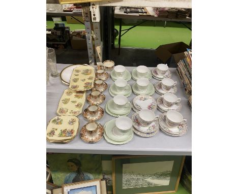 A QUANTITY OF CHINA AND CERAMIC TEAWARE INCLUDING COLCLOUGH CHINA TRIOS, PHOENIX WARE CUPS AND SAUCERS, ROYAL WINTON 'GAINSBO