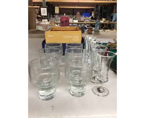 A VINTAGE BOXED SET OF MARTINI DUROBOR GLASSES AND A BOXED SET OF SIX SHERRY GLASSES 