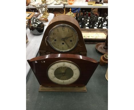 TWO VINTAGE WOODEN CASED MANTLE CLOCKS 