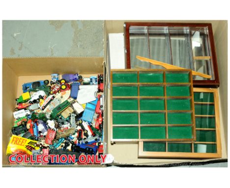 Dinky, Corgi, Matchbox &amp; similar a quantity of loose unboxed Diecast Models which includes early &amp; recent issue compr