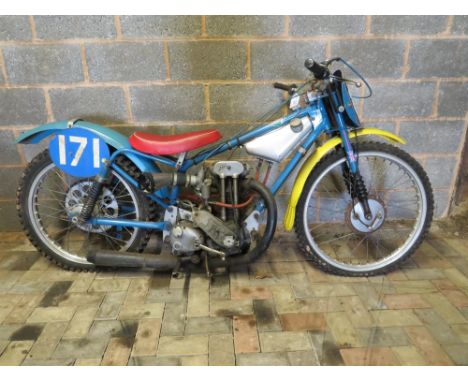 Unknown Grass Track frame fitted with a JAP 350cc engine.Part of the late Dennis Bagshaw CollectionUnknown grass-track frameF