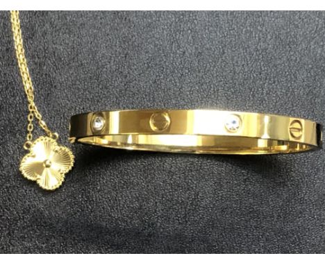 Fifth NYC bangle & necklace 