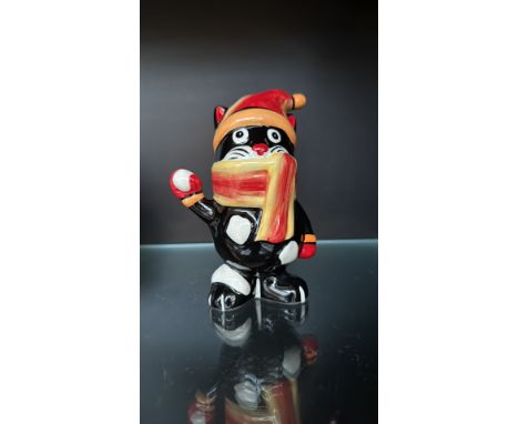 Lorna Bailey "Snow balling cat" Hand-painted ceramic cat figurine, featuring a festive winter design with a scarf and hat. Vi