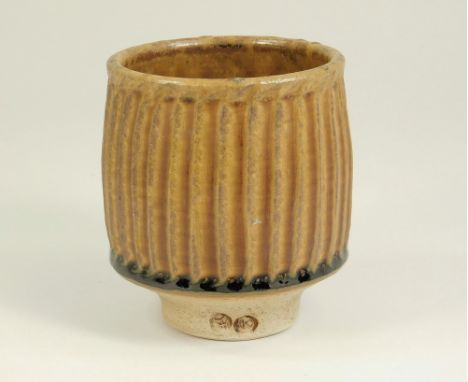 KENNETH QUICK. A Kenneth Quick, Tregenna Hill Pottery yunomi. Personal &amp; Pottery marks.