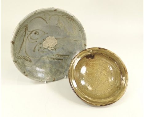 MICHAEL CARDEW. A Wenford Bridge bird decorated dish with firing faults, 25.5c, diameter &amp; a bowl 19cm. diameter. Both wi