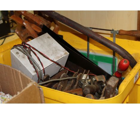 Box of vintage tools to include Saws, Wood Planes etc